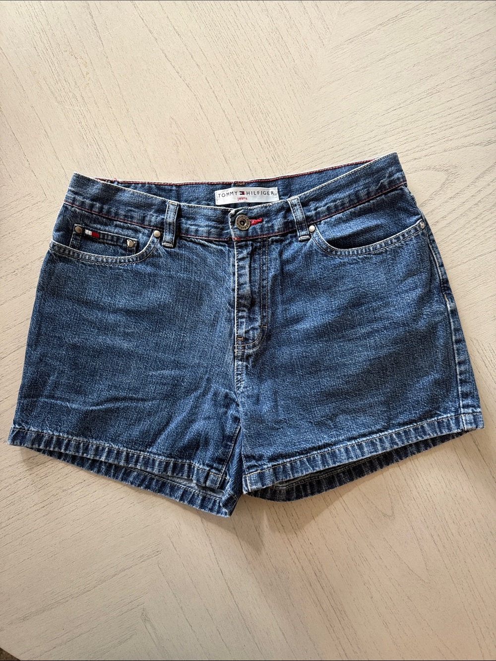 Vintage Tommy Hilfiger Medium Wash High Rise Denim Shorts - Size 4 [PH1112]